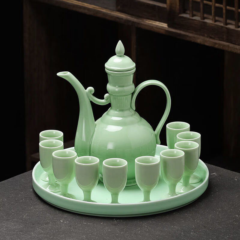 白酒分酒器陶瓷青瓷酒具套装小酒杯分酒器酒壶高脚杯小酒盅家用白酒