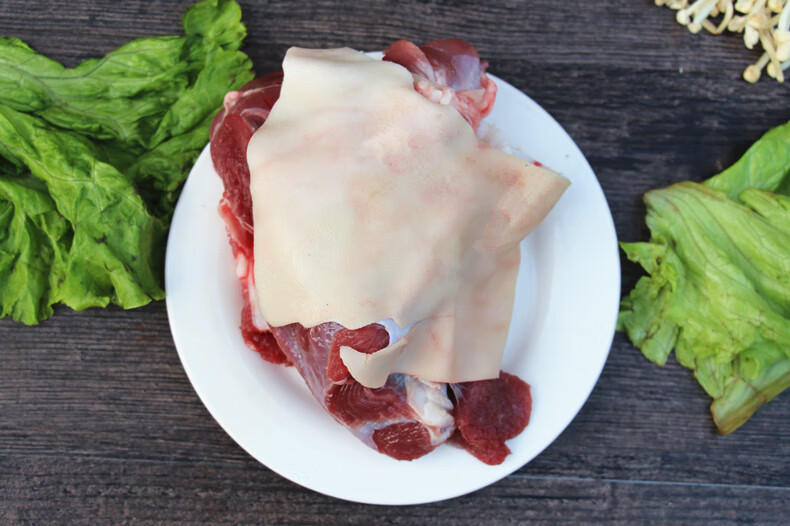 带皮羊肉新鲜山羊肉带皮无骨羊肉剔骨农家放养2斤