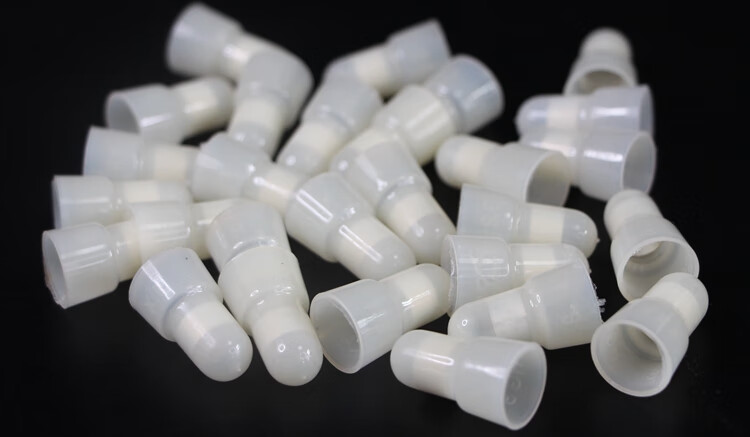 塑料尼龙铜芯压线帽8mm4平方接线闭端子奶嘴型大号火接线冒夹子