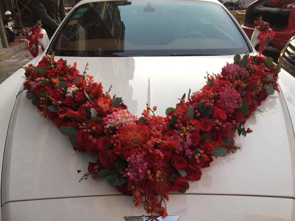 婚车心形花盘吸盘带泥心型花泥块桃心婚车装饰车头花车花泥带吸盘 无