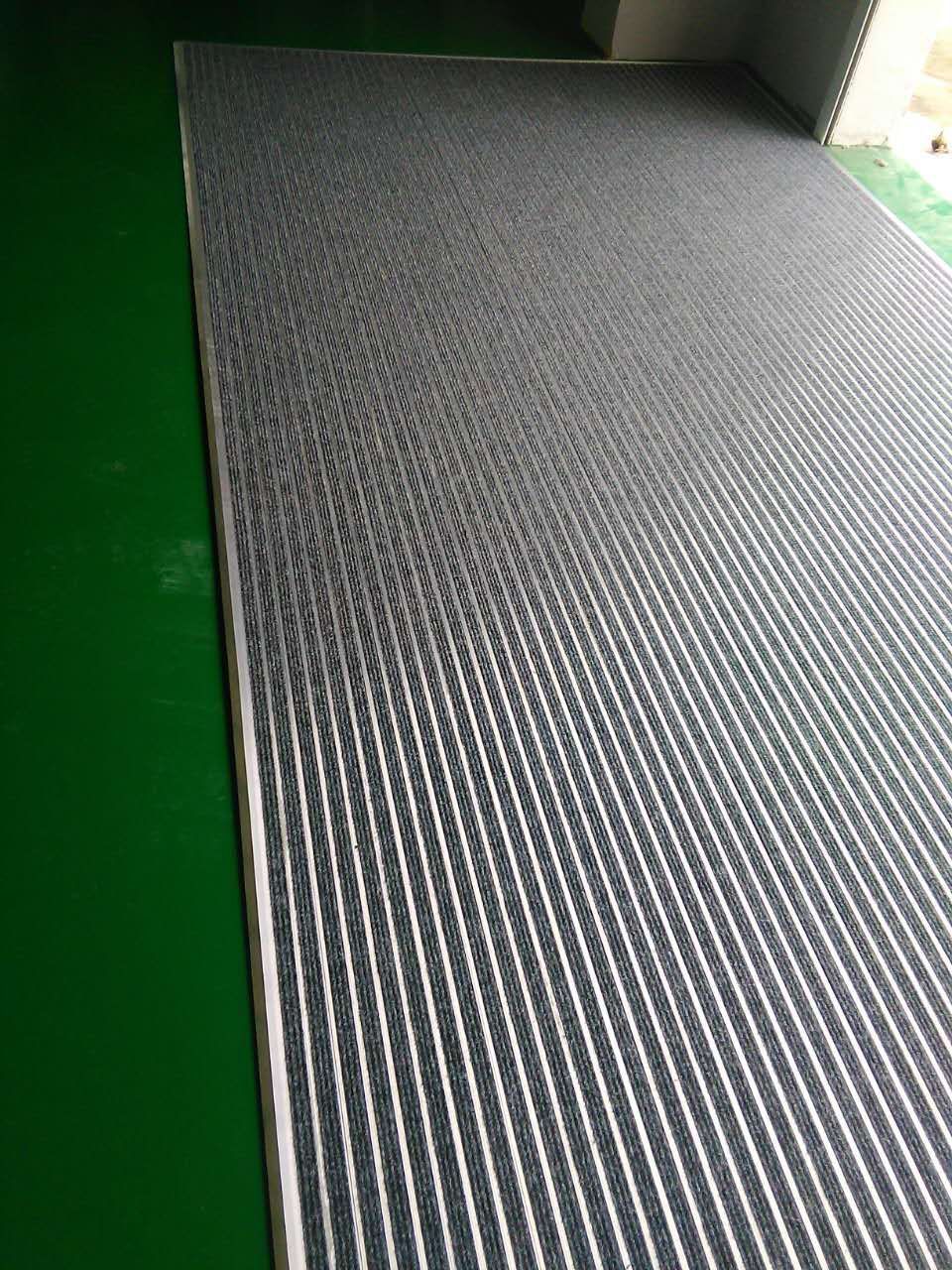 铝合金地垫平铺式嵌入式铝合金除尘地垫酒店银行家用刮泥垫红色平铺式