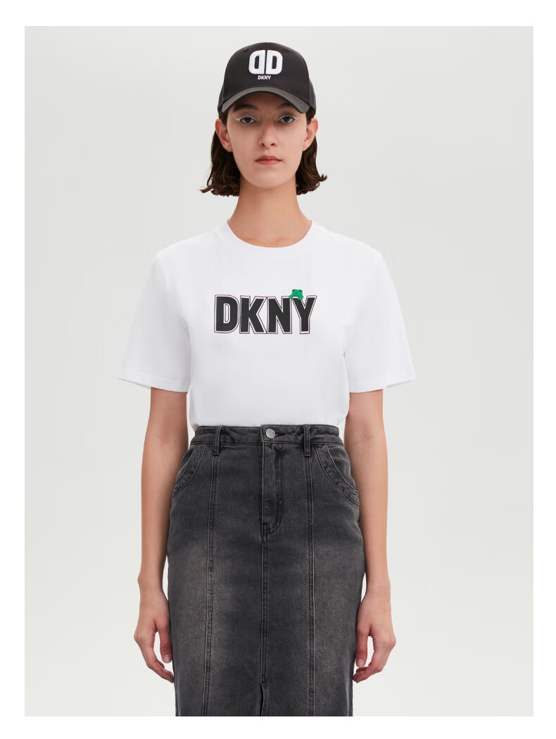 dkny/唐可娜儿2022春夏新款全棉印花宽松女式t恤奢侈