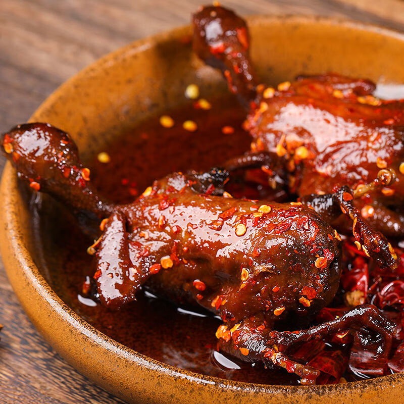 香辣鹌鹑即食网红麻辣零食小吃休闲食品肉制品熟食山东特产卤鹌鹑3只