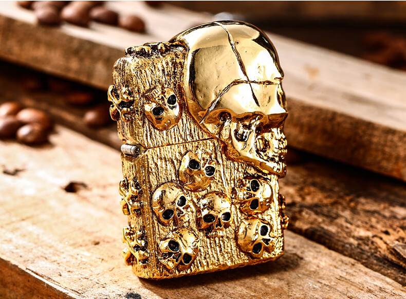 美国zippo芝宝打火机正版原装 镀金骷髅头重盔甲机 个性创意男士防风