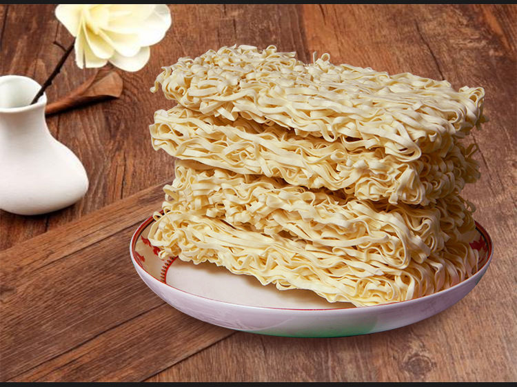 手拍捞面 整箱散装面啡油炸方便面块面饼麻辣烫面手工宽面面条粗面 斤
