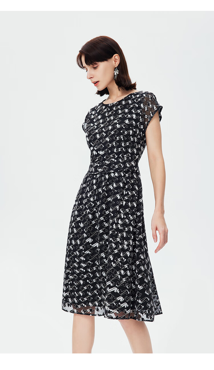 goobgsgb谷邦连衣裙长款遮肉2022年夏新款气质法式优雅温柔印花连衣裙