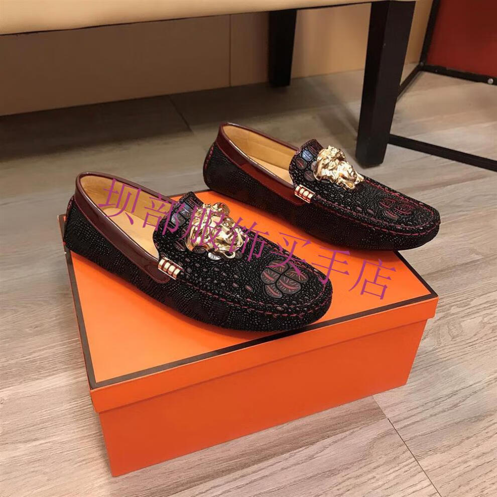 范思哲(versace)欧洲站秋季牛皮豆豆鞋软底休闲皮鞋懒人一脚蹬韩版男