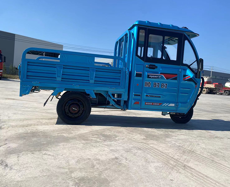 半封闭式电动三轮车货运载重王拉货油电两用农用电瓶三轮车15米套餐一