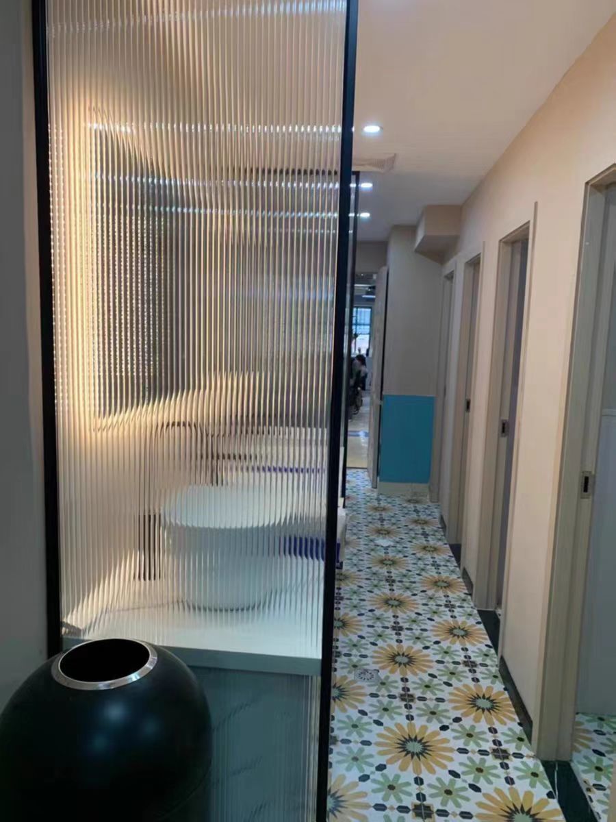 igiftfire定制艺术玻璃白长虹玻璃海棠花水纹钻石双方格压花钢化玻璃