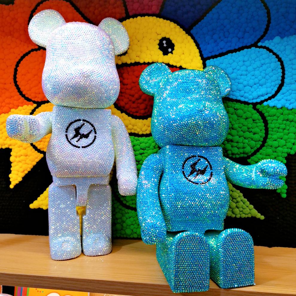 400暴力熊潮玩模型家居摆件公仔生日礼物520情人节礼物矿黑熊材料包52