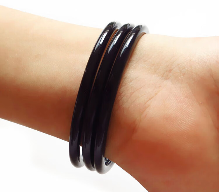 静黛天然黑玛瑙手镯女款极细条黑色玛瑙玉髓少女玉镯子秀气可爱转运