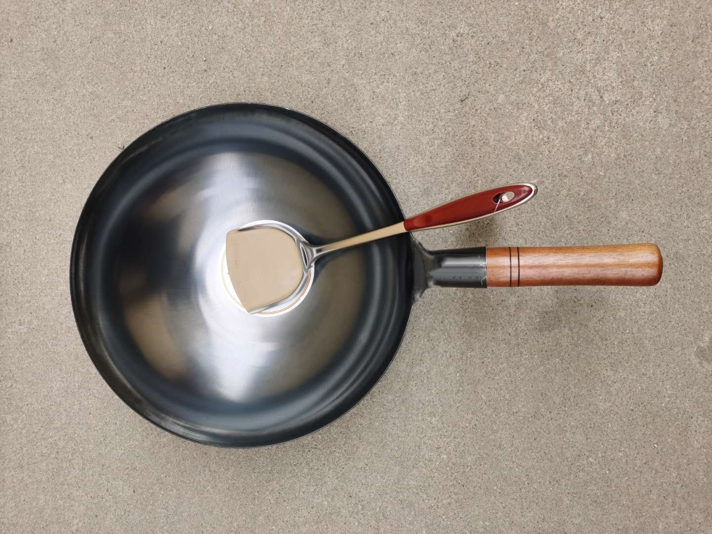 60免开炒锅手工锻打老式铁锅无涂层不粘锅圆底熟铁锅酒店厨师炒菜锅