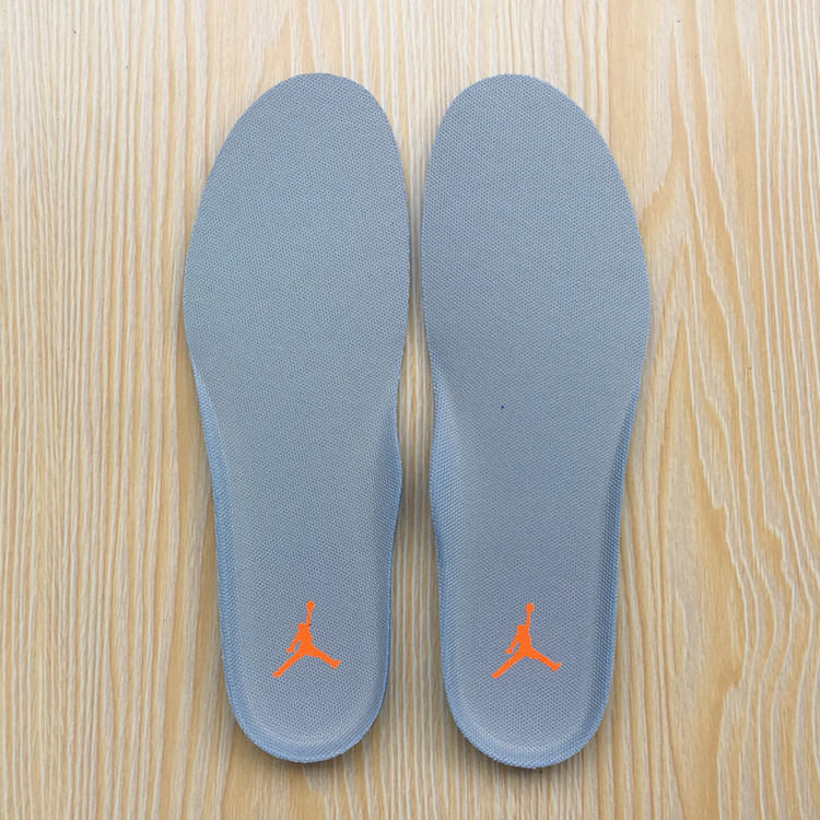 适配aj11篮球大魔王北卡蓝aj5白水泥男女康扣aj4鞋垫冬季 浅蓝【白标