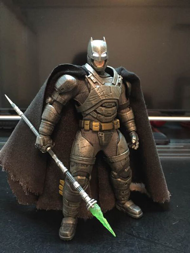 施耐德重甲版蝙蝠侠大战超人1/12可动玩具手办模型 重甲蝙蝠侠【图片