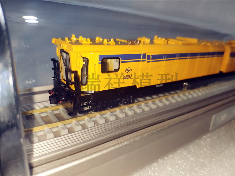 内燃机车模型精装和谐号复兴号电力hxd23d轨道工程车静态仿真187比例