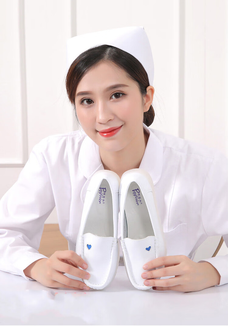 一脚蹬护士鞋女浅口防滑小白鞋春秋软底平底白色果冻底透气医护鞋p180