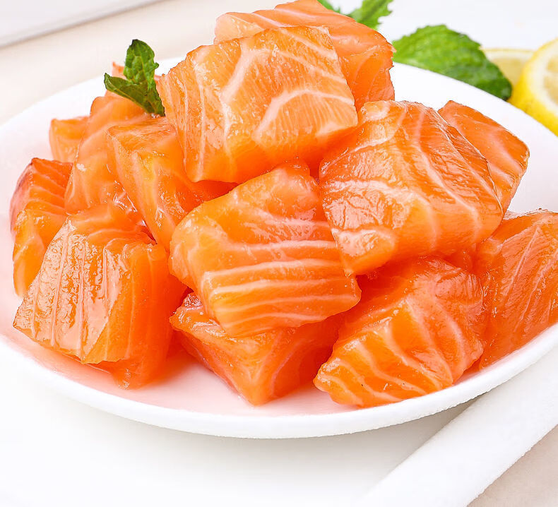 挪威冰鲜三文鱼中段切块新鲜纯肉去皮去骨净肉辅食三文鱼中段切块250g