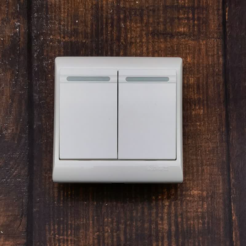 松本开关插座 松本开关插座86型新款c9系列隐形螺丝孔电源大跷板双控