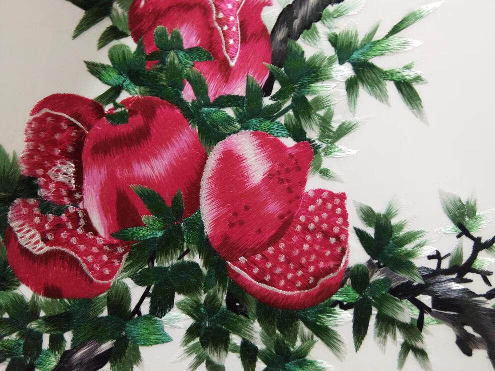 苏绣带框成品餐厅中式风格刺绣画石榴笑口常开仿手工真丝绣 软裱 60cm