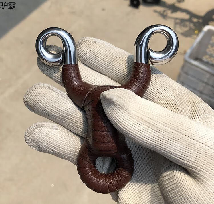 驴霸冷弯440c传统弹弓渐变反曲小s定做不锈钢钛合金户外狐狸扁皮12