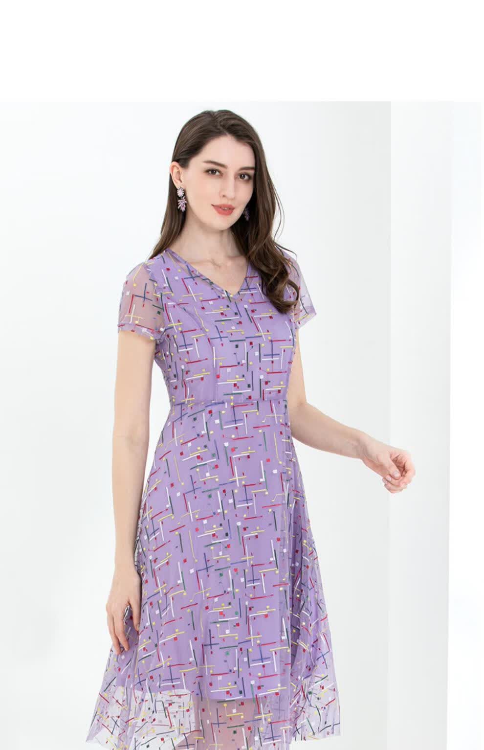 唐朱迪2022夏新款女装紫色网纱刺绣v领优雅连衣裙短袖收腰中长裙 紫花