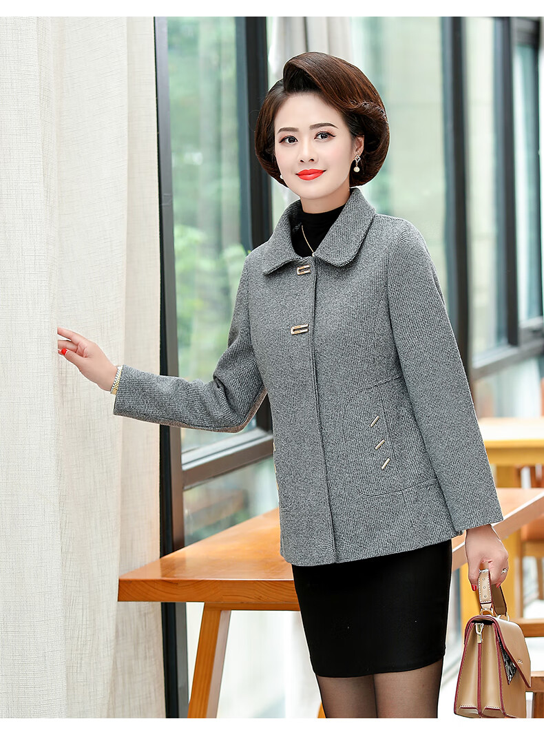 中老年女装妈妈秋装2020新款毛呢外套450中老年女装时尚洋气呢子大衣