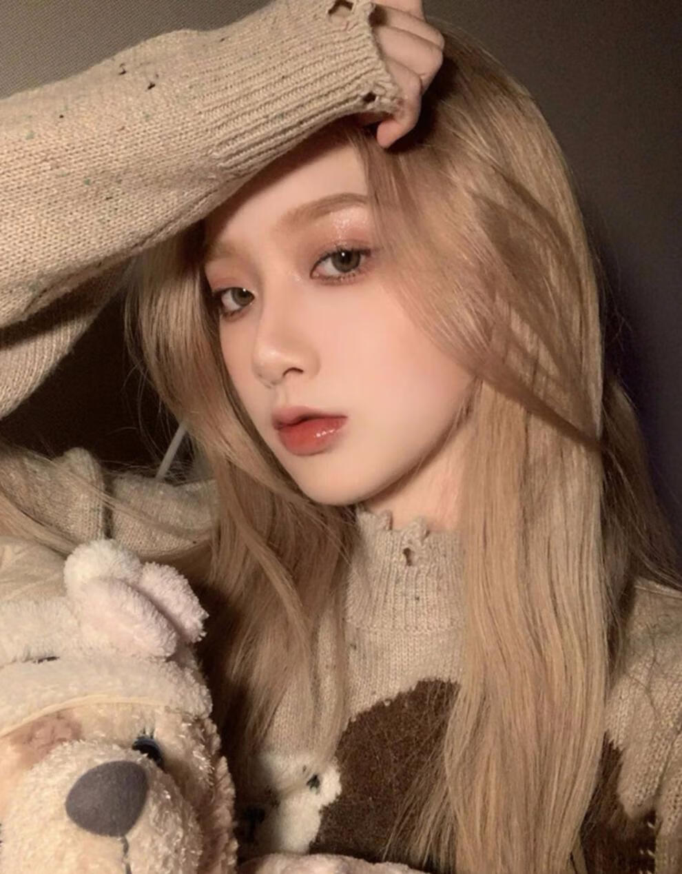 中分假发女长直发米白色cos假毛主播rose女团及腰长发全头套米白色大