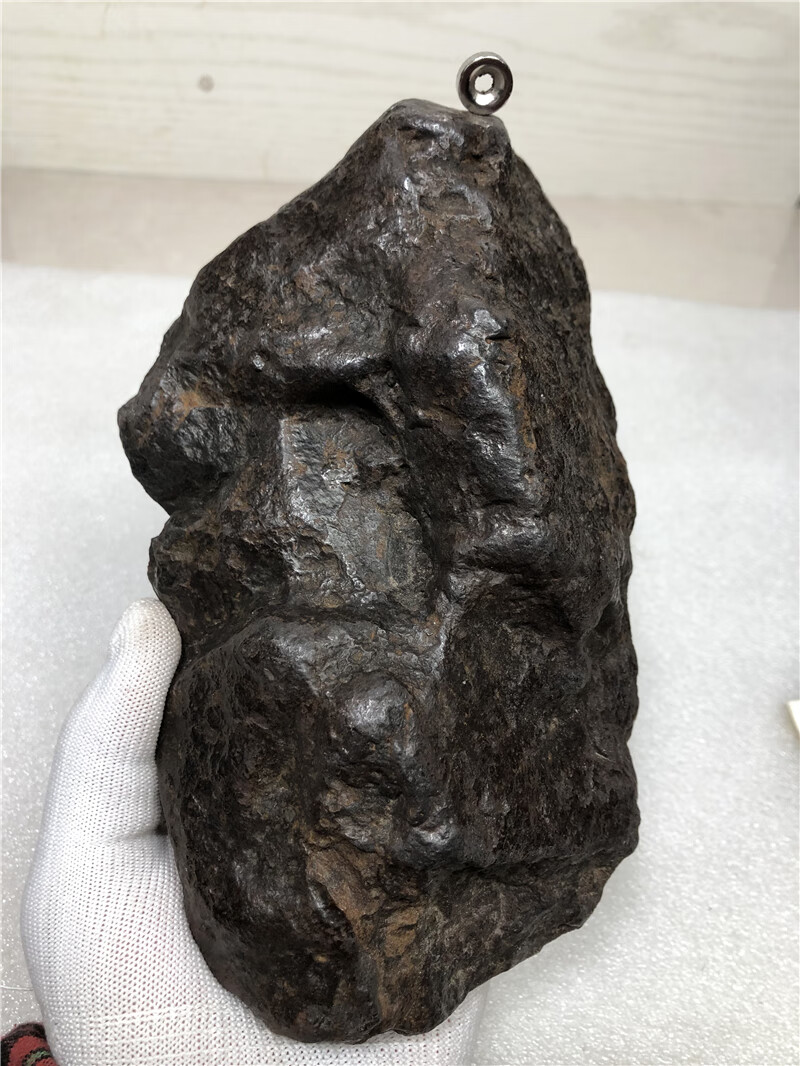 初逅 陨石原石3铁石铁火流星奇石家居饰品摆件有瑕疵处理 墨绿色 17号