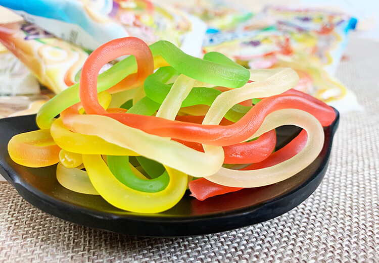 五彩绳软糖8090后小时候怀旧小零食童年趣味水果糖果橡皮qq糖 果c卷*