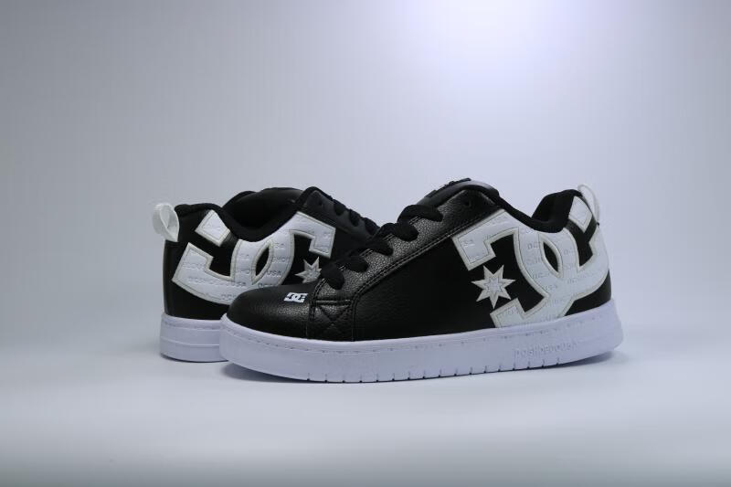 超轻款dc 滑板鞋 court graffik lite 小轮车osiris运动鞋element抖音