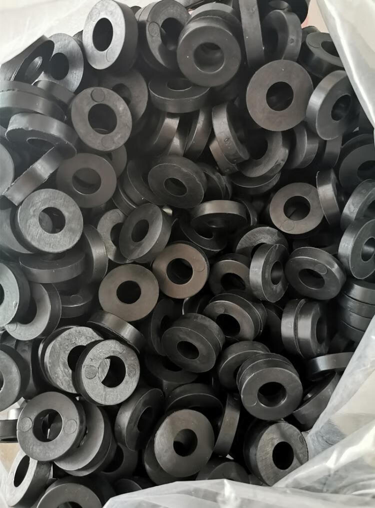 中央空调内机减震垫天花机风管机新风机防震橡胶垫圈810吊杆卡黑色50