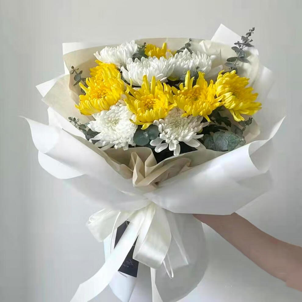 钰尚珠海花店清明节祭祀花束黄白菊花白玫瑰鲜花速递同城配送扫墓祭祖