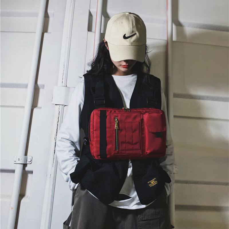 战术背心包嘻哈ins潮机能防弹衣胸包工装马甲包双肩多功能酷紫色