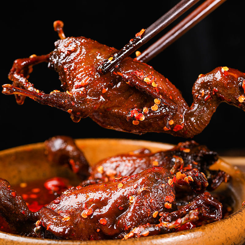 香辣鹌鹑即食网红麻辣零食小吃休闲食品肉制品熟食山东特产卤鹌鹑3只