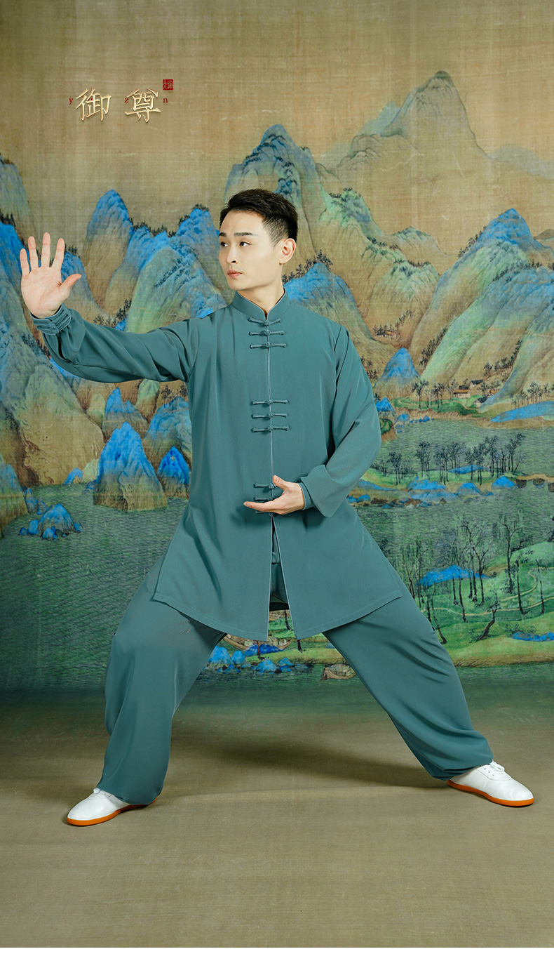 武极堂2022新款春秋太极服武术表演薄款男女比赛太极拳服装中式劲武