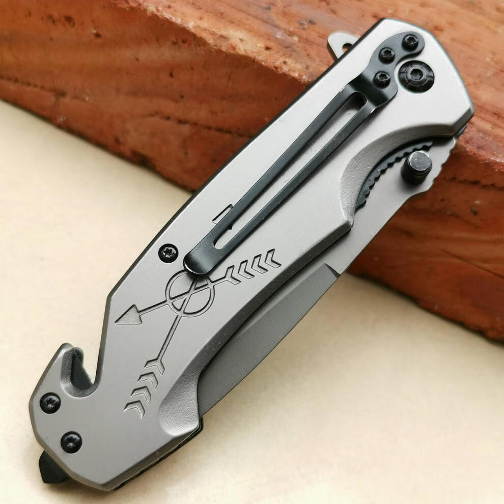 适用弹簧自动伸缩刀户外多功能防身便携折叠瑞士军工锋利野外小钓鱼