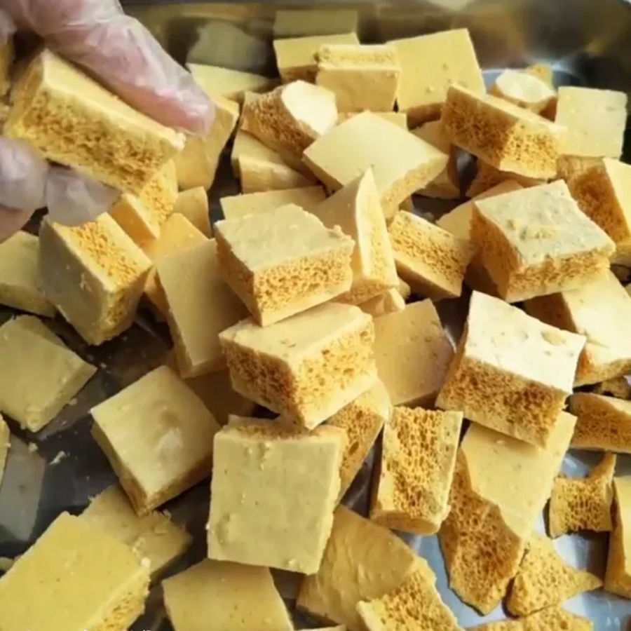 蜂窝糖怀旧零食 纯手工蜂蜜糖1500g蜂窝糖麦芽糖灶糖大块糖蜂蜜糕河南