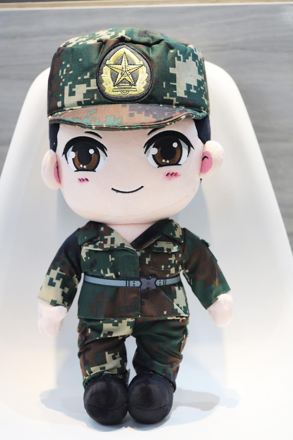 兵哥哥公仔摆件军人同款七夕军恋情人节礼物女友军嫂公仔陆海空军兵