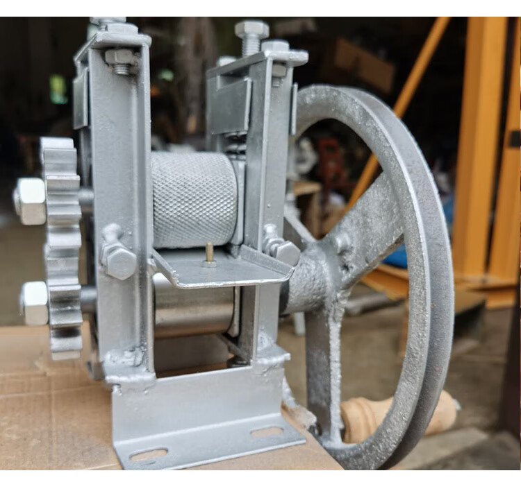 小型手摇破篾机开篾片机手动竹条分层机破竹机家用竹片加工分层机