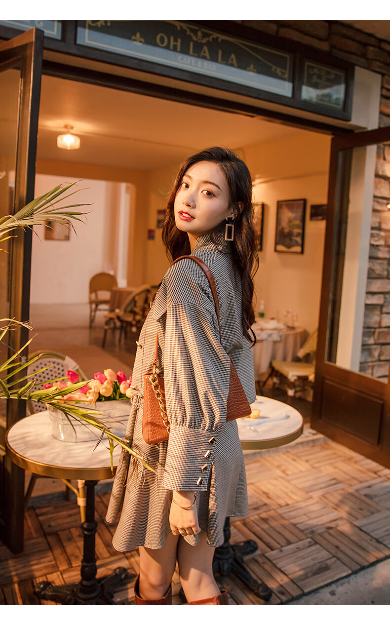 衣阁里拉港风套装女复古chic炸街小个子减龄气质轻熟风格子两件套女
