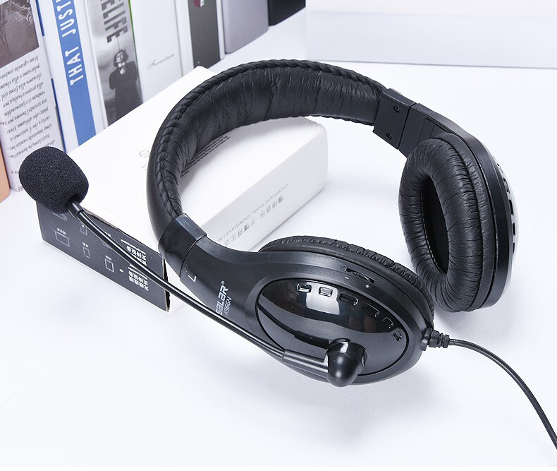 动圈麦克风支持:有麦克风佩戴方式:头戴式类型:手机耳机插头接口:3