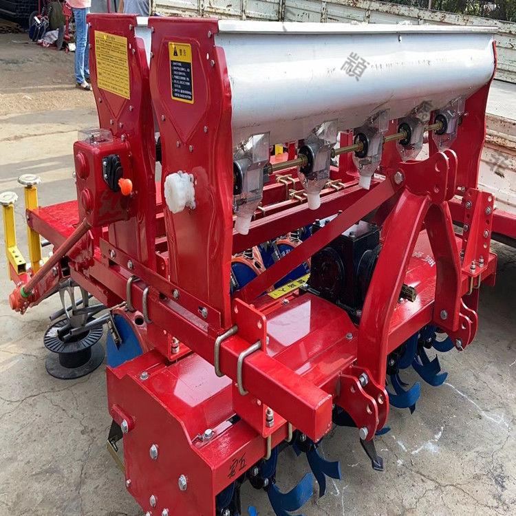 奥聪 农用多行悬浮式小麦播种机四轮牵引式大型农田免耕施肥小麦播种