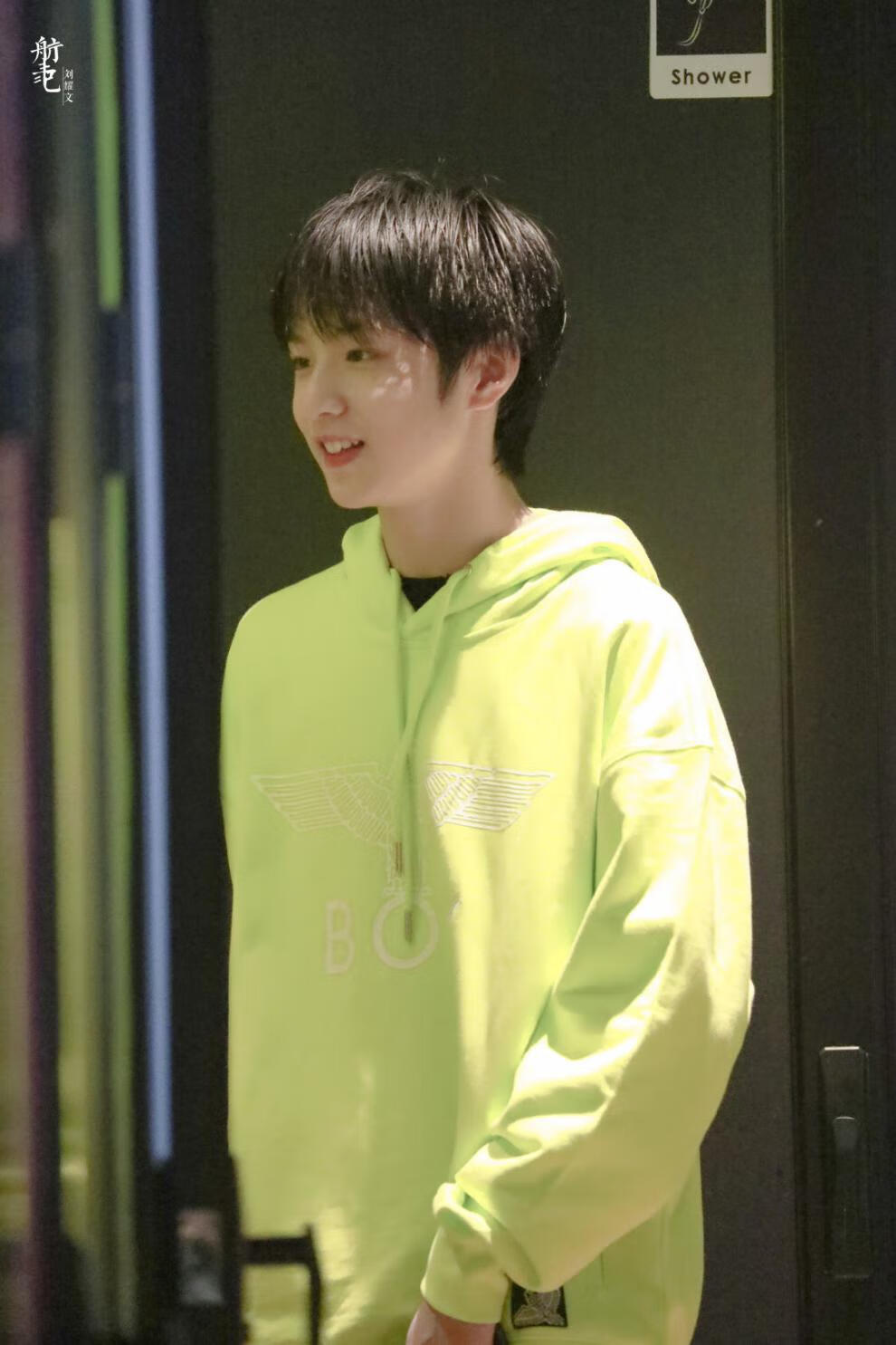 刘耀文同款卫衣丁程鑫情侣衣服秋季上衣连帽宽松时代少年团应援服