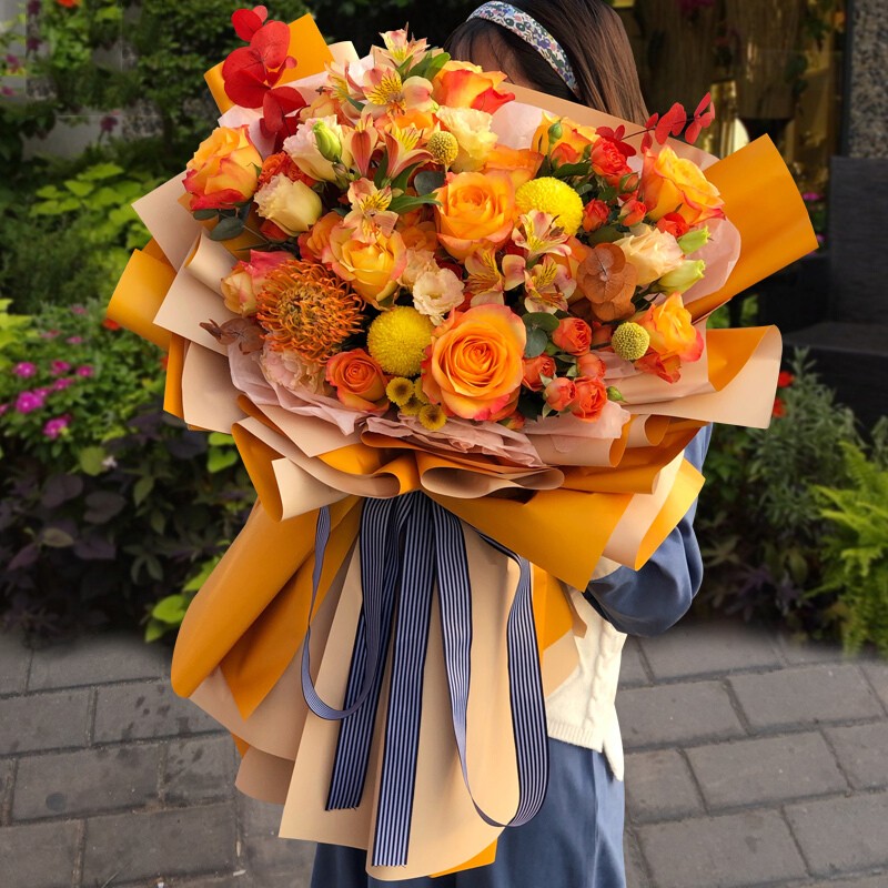 鲜花 同城配送金辉多头玫瑰混搭花束生日礼物纪念求婚送女友老婆闺蜜