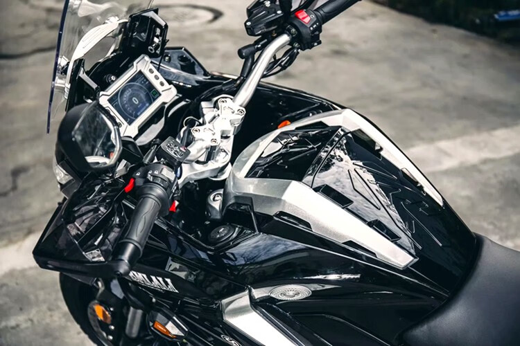 原装正品 新款摩枭mt长途休旅机车摩旅摩托车拉力车400cc双缸电喷水冷