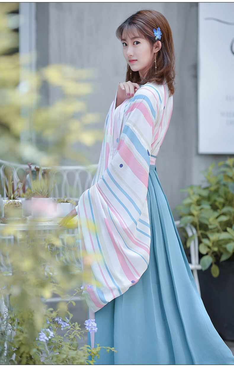 如梦霓裳汉服女装原创刺绣花纹交领齐腰襦裙日常秋冬现货汉服 上襦.