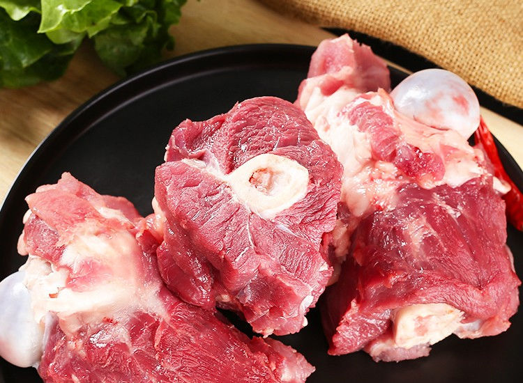 国产新鲜大骨头猪筒骨猪腿骨带肉筒子骨猪棒骨猪大骨熬汤酱骨食材4斤