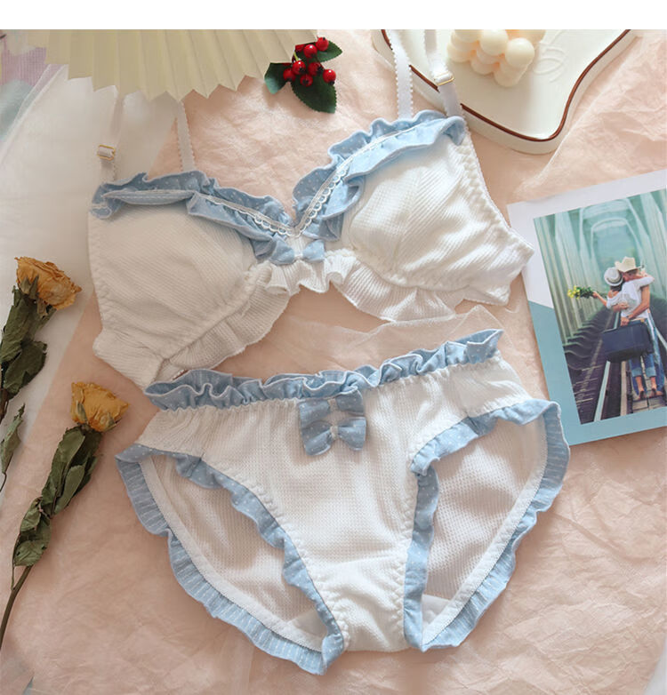 日系少女内衣套装可爱棉质木耳边毛球蝴蝶结无钢圈睡眠初高中文胸棉花