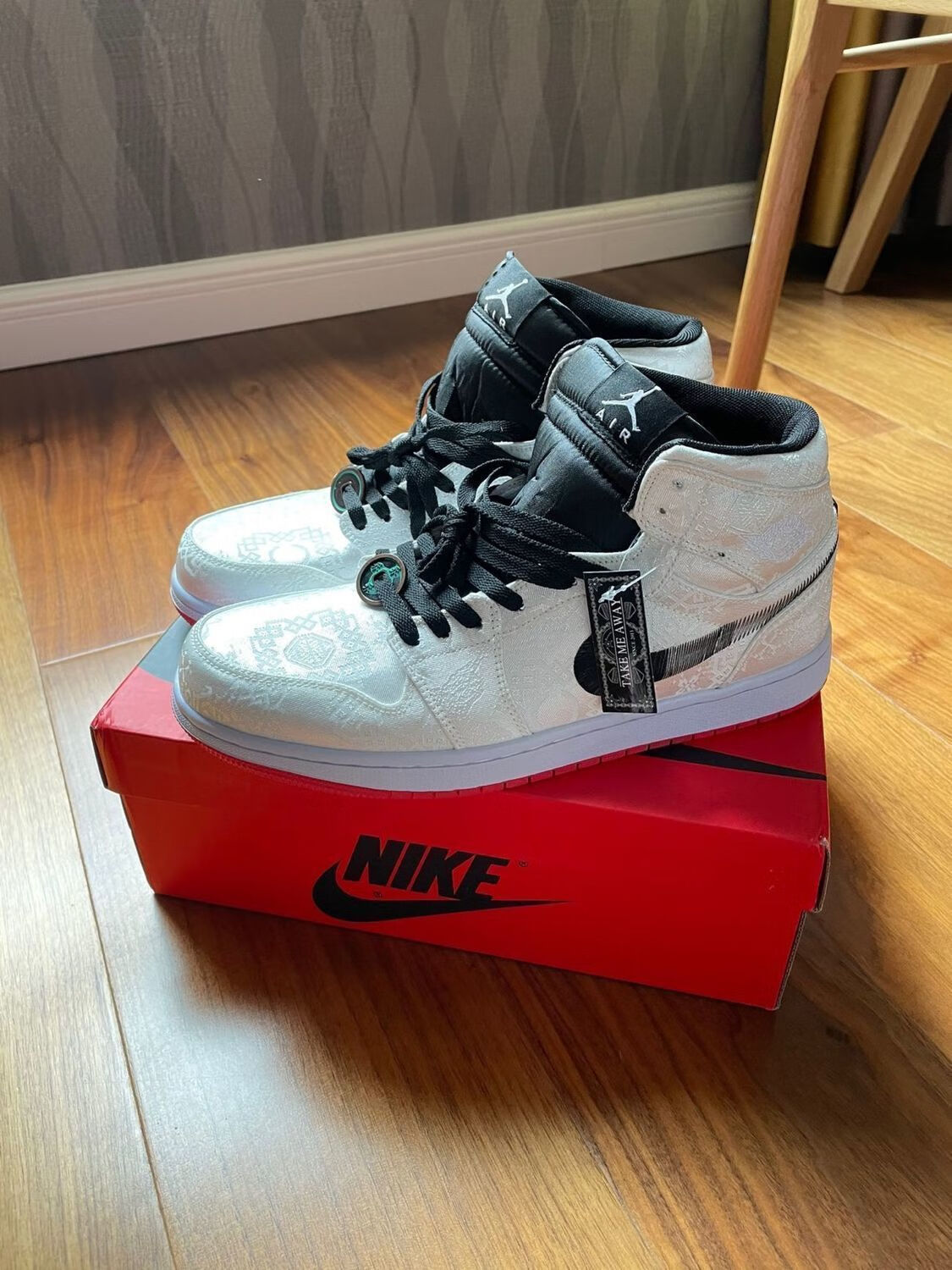 【官方旗舰】aj1高帮白丝绸陈冠希联名铜钱乔1藤原浩闪电倒钩篮球鞋