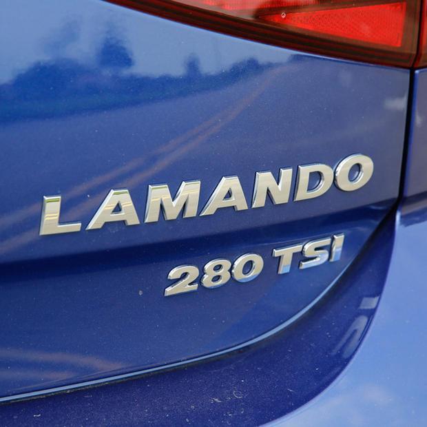 大众cc字母排量车标330380tsi尾标贴改装arteon字母贴后尾装饰贴cc19